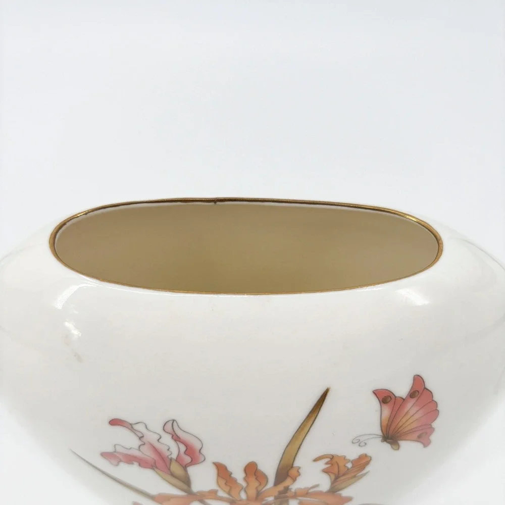Vintage Floral Ginger Jar Vase – Creamy White with Orchid, Butterfly, Gold‎ Trim